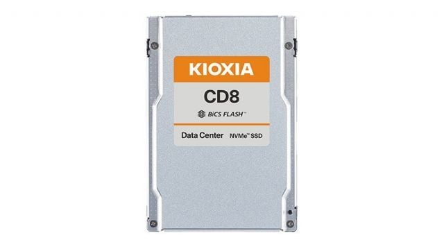KCD8XRUG960G 960GB CD8-R NVME 7100 PCI-4.0 SSD
