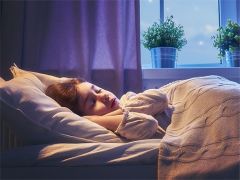 TP-LINK LB130 RENK DEĞİŞTİREN TÜR İLE AKILLI WI-FI LED AMPUL