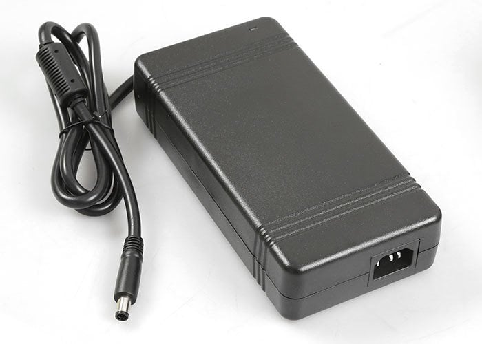 S-link SL-NBA98 PLUS 90W 20V 4.5A 5.5*2.5 Notebook Standart Adaptör